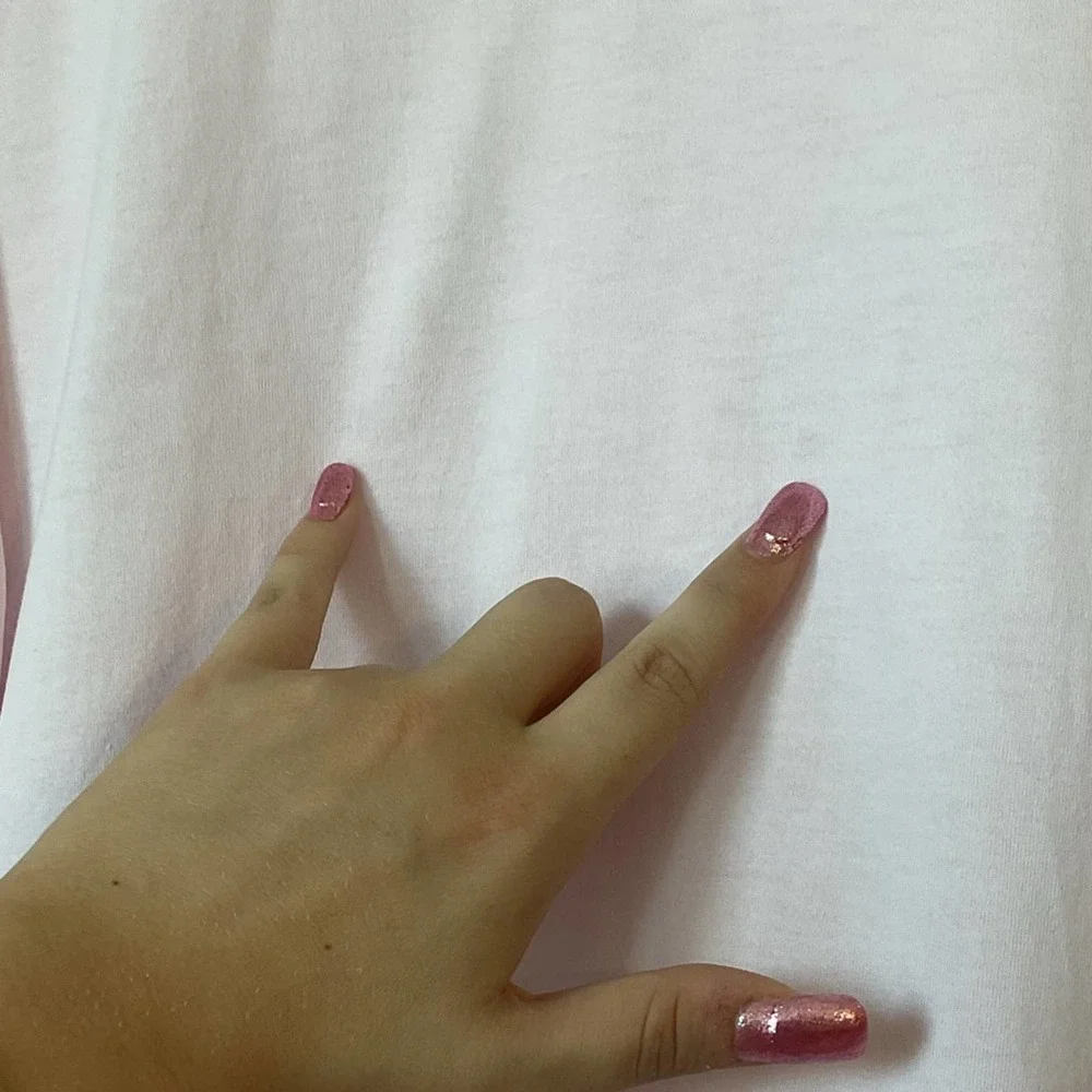 Burberry Unicorns Logo Oversized Pink T-Shirt Size Small - Picture 15 of 16